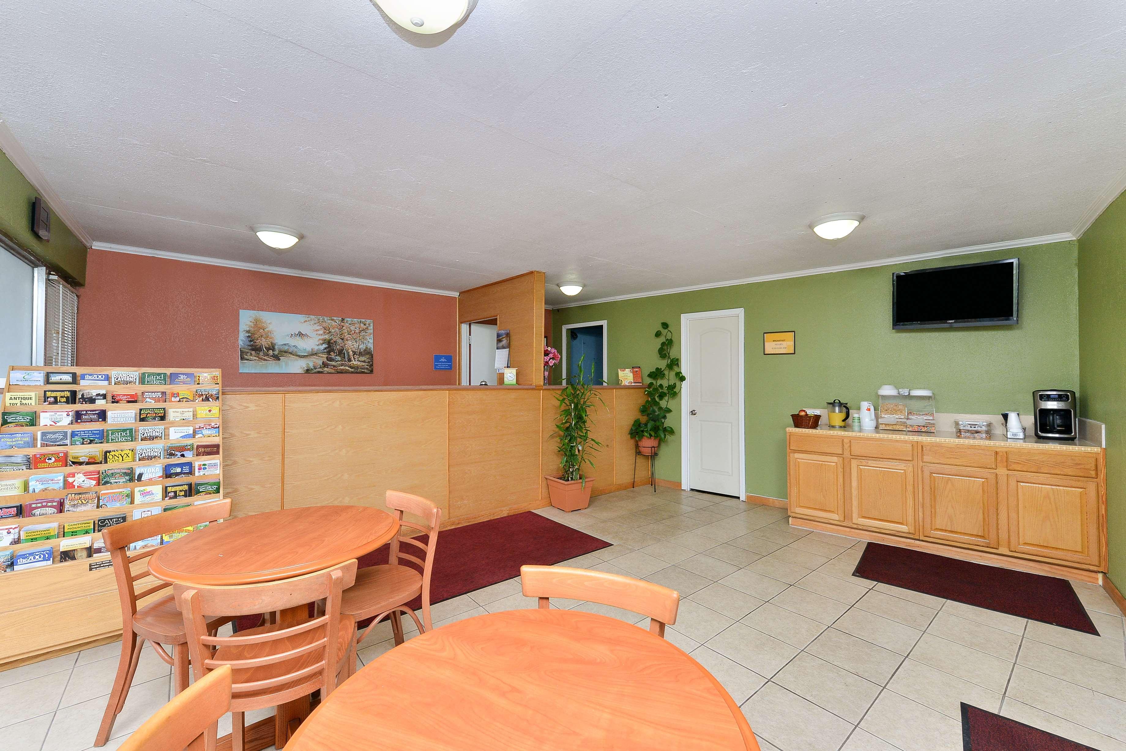 Americas Best Value Inn Elizabethtown Bagian luar foto