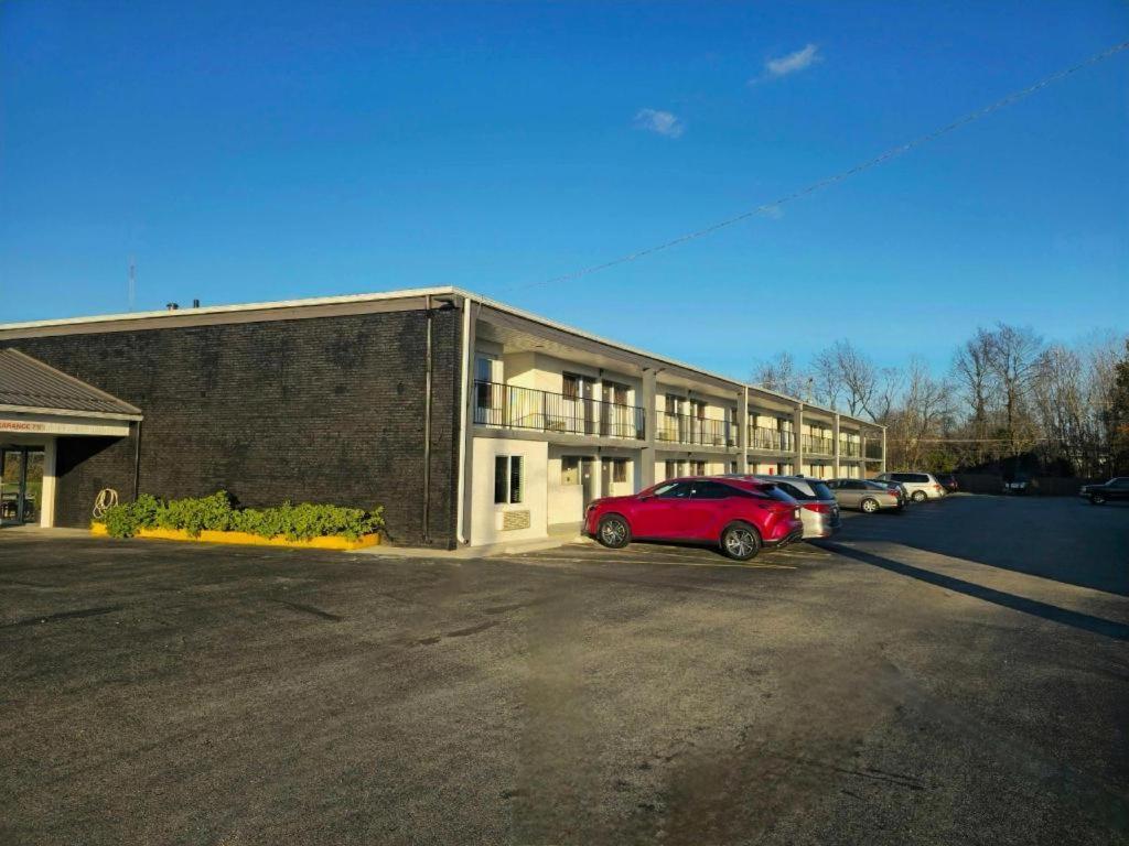Americas Best Value Inn Elizabethtown Bagian luar foto