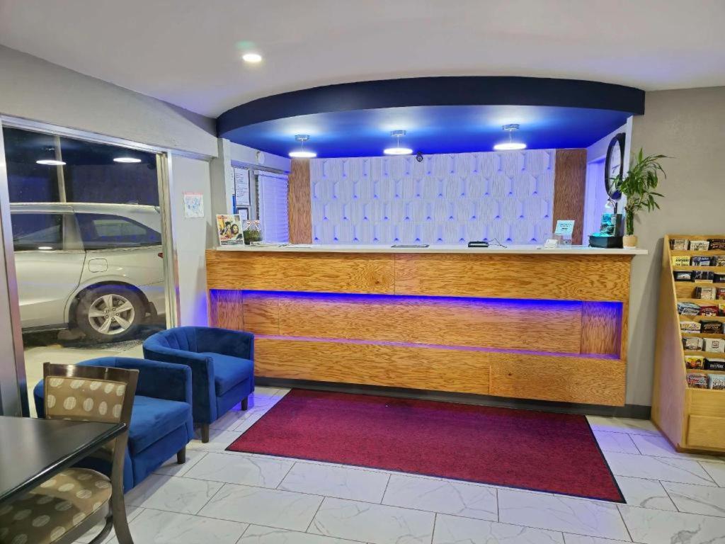 Americas Best Value Inn Elizabethtown Bagian luar foto
