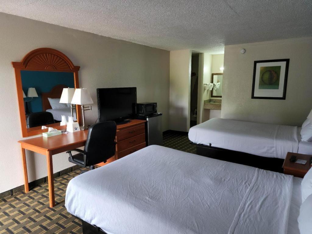 Americas Best Value Inn Elizabethtown Bagian luar foto