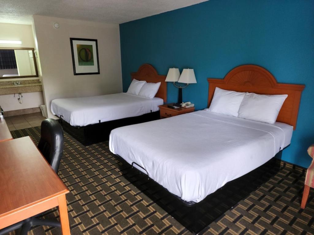 Americas Best Value Inn Elizabethtown Bagian luar foto