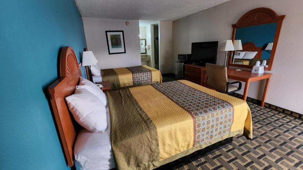 Americas Best Value Inn Elizabethtown Bagian luar foto